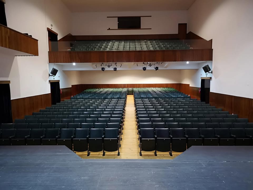 Requalificação/Melhoria do Auditório de Perafita